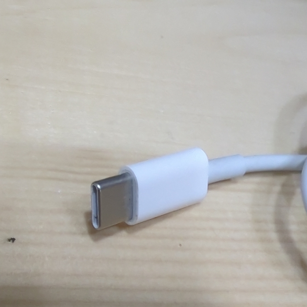 Premium Blue and White USB Charging Cables - Picture 3 of 5